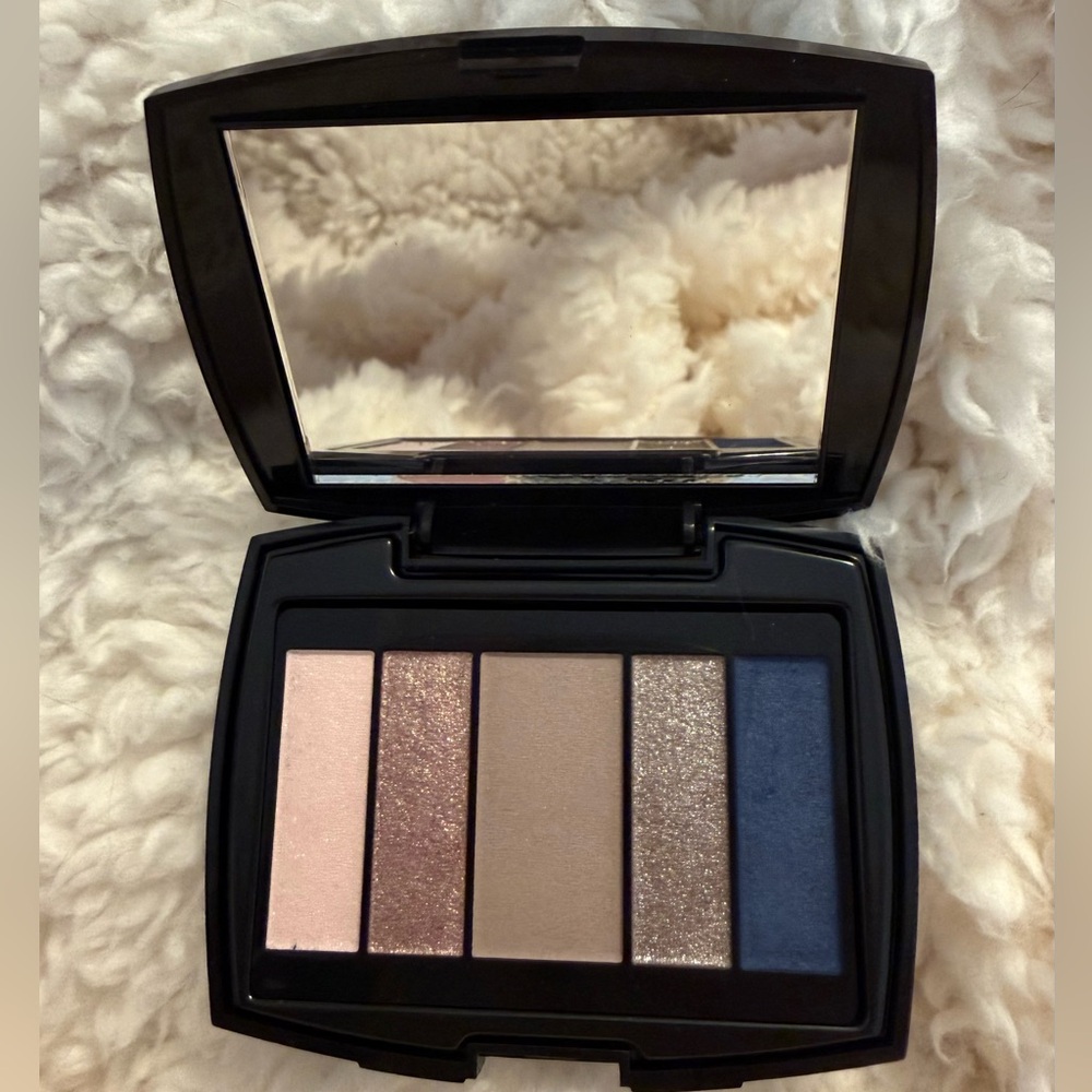 *NWOT* Lancôme Mini Eyeshadow Palettes (Lancôme Loves Women Cool & Be Audacious) - Picture 3 of 10